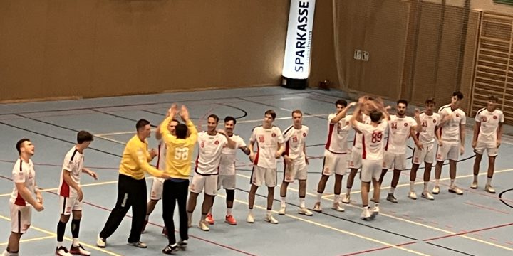 Cup-Fight in Wien, Auswärtsmatch der Kampfmannschaft in Graz