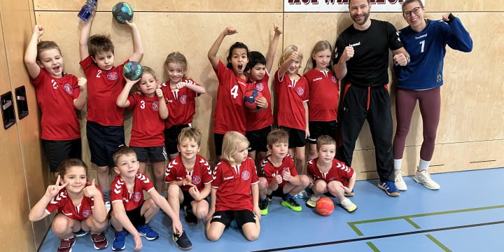 Aufregender Turnier-Sonntag für die Handball-Minis