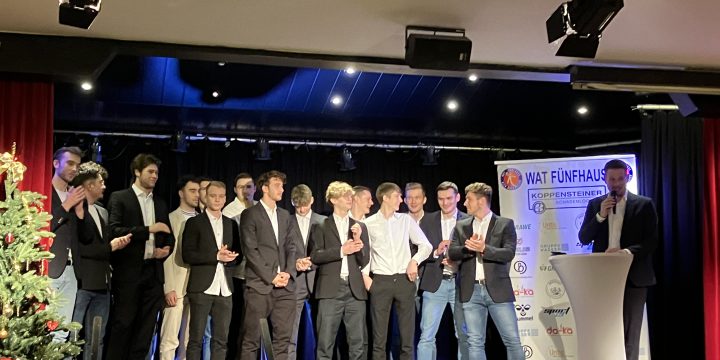 Mit den Fans zum „Muss-Sieg“ der Kampfmannschaft gegen Graz