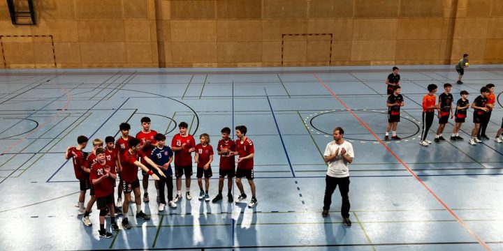 Fünfhauser Siege für U 13, Frauen und Männer