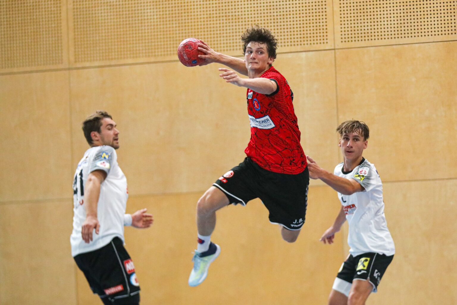 Unbelohnte, starke Leistung bei 37:33 in Leoben - WAT15 Handball