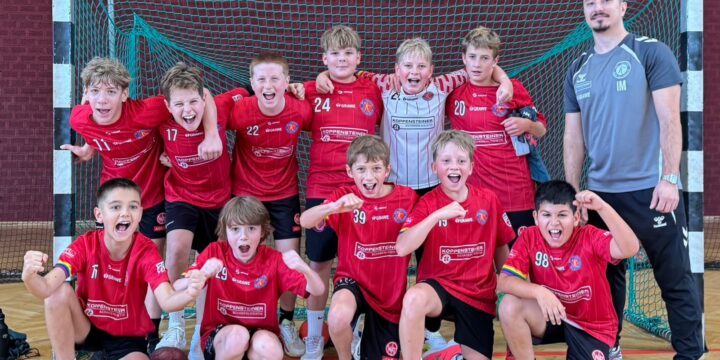 U 12 feiert Kantersieg, packende Remis von U 16 und Frauenteam